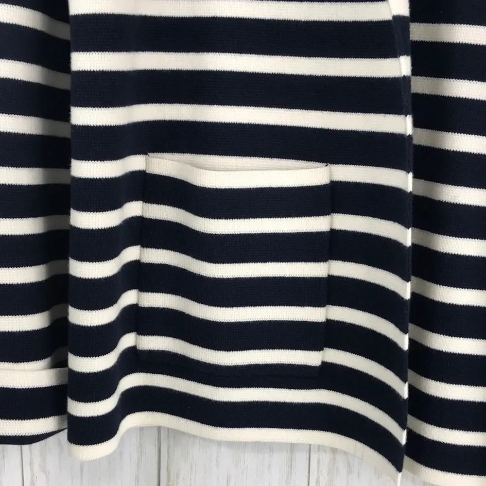 Banana Republic Jacket. Black and white. Size s - Picture 2 of 6